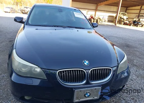 2007 BMW 530I z USA, uszkodzony, nr VIN WBANE73507CM47182